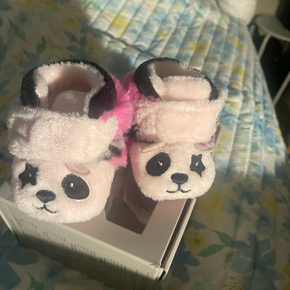 GIRLS UGG BIXBEE PANDA CRIB BOOTIES TODDLER